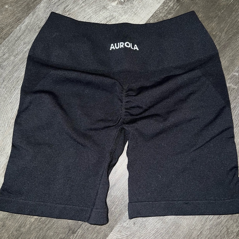 Aurola black biker shorts